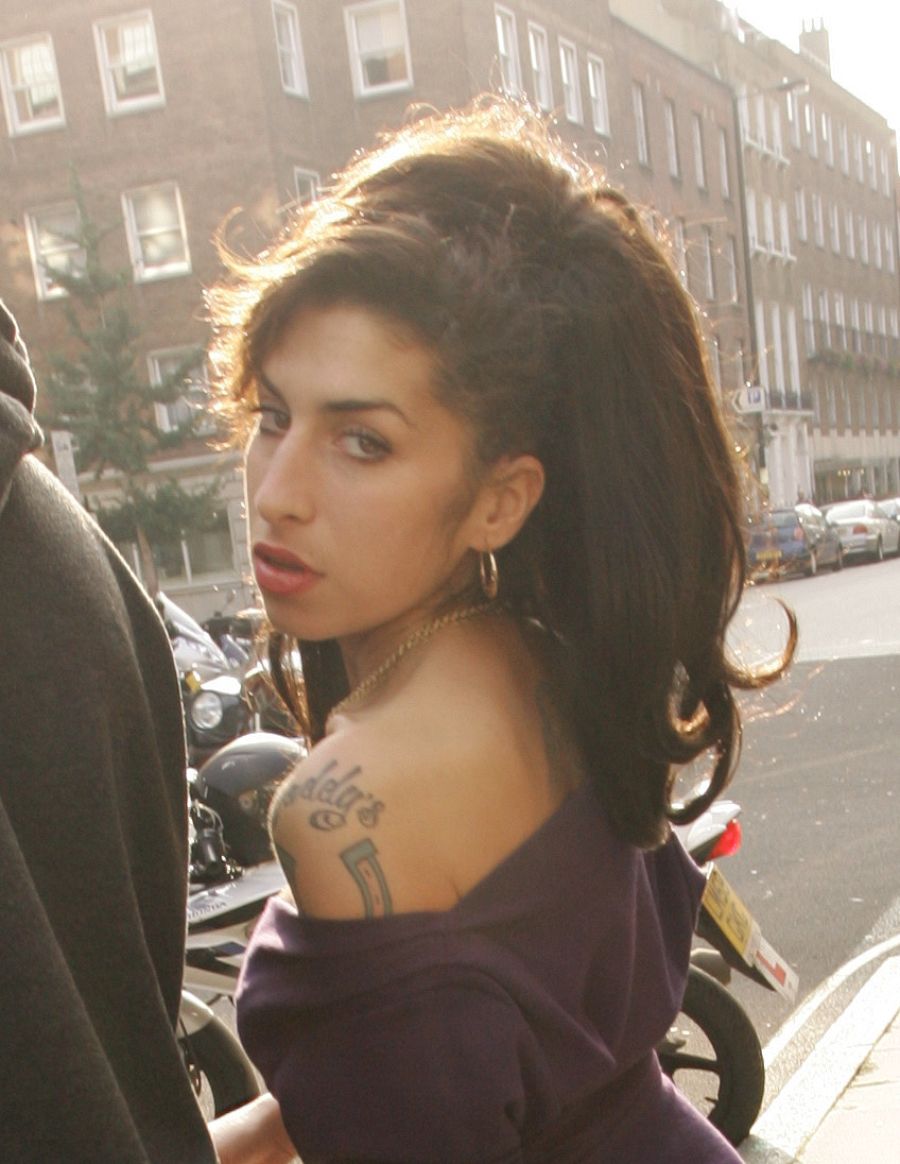 Amy Winehouse en las calles de Londres