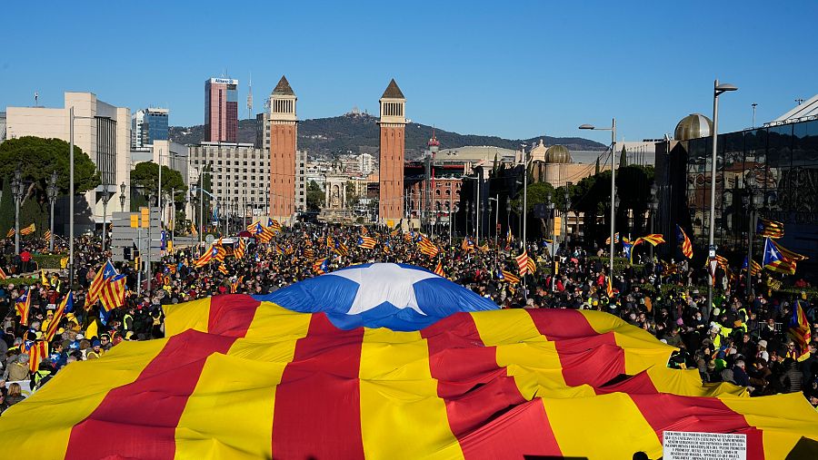 Manifestación del independentismo contra la cumbre hispanofrancesa en Barcelona