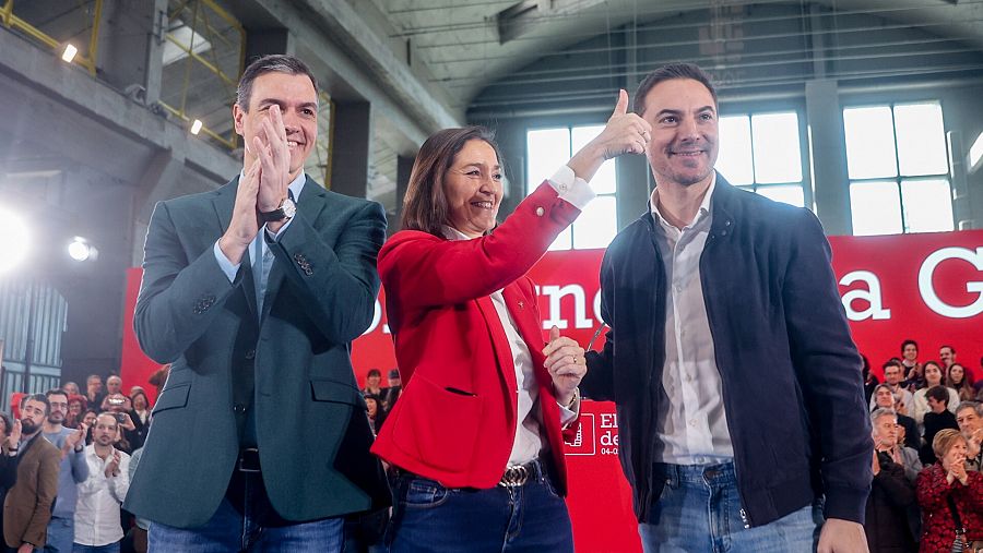 Pedro Sánchez, junto a la candidata a la alcaldía de Madrid, Reyes Maroto, y el aspirante a la Comunidad, Juan Lobato