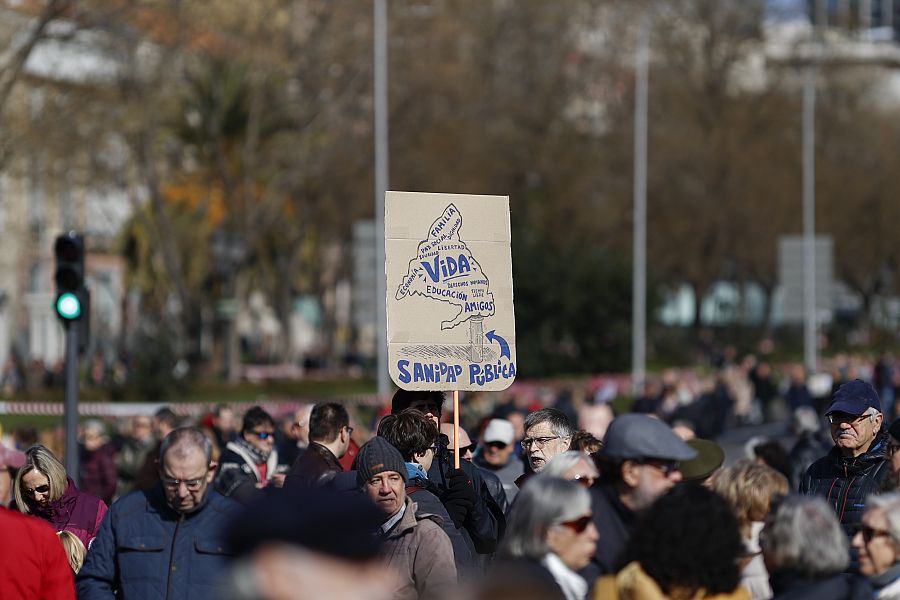 Pancarta de la manifestación por la sanidad pública en Madrid