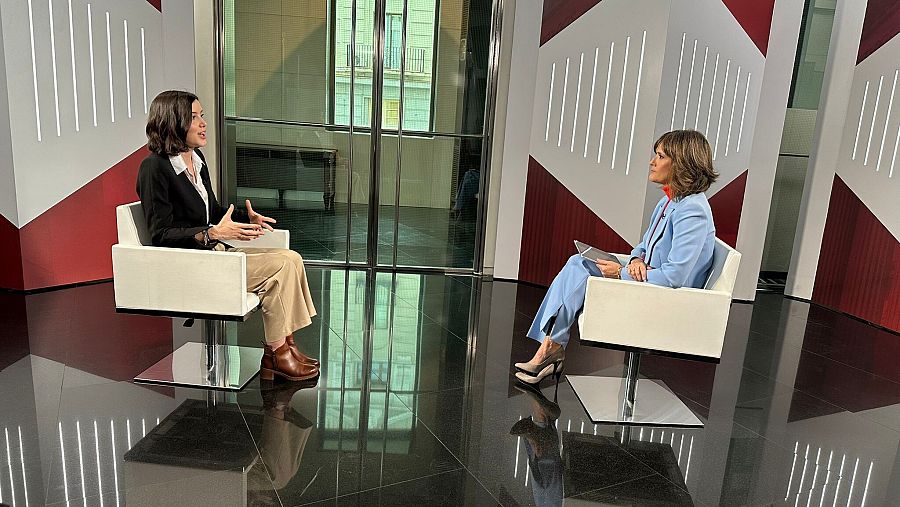 Andrea Fernández entrevistada por Diana Arias