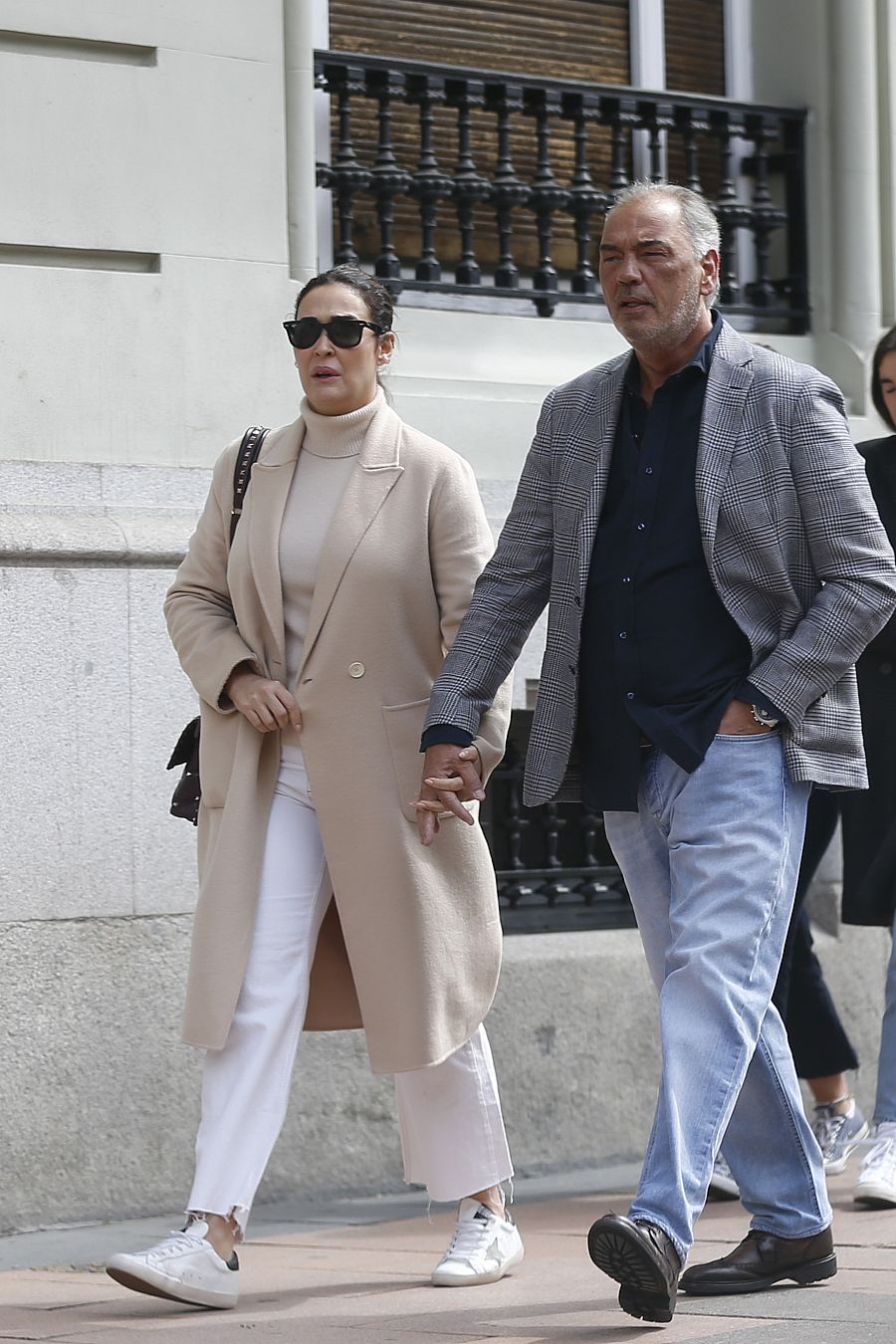 Vicky Martín Berrocal y João Viegas de la mano / Gtres