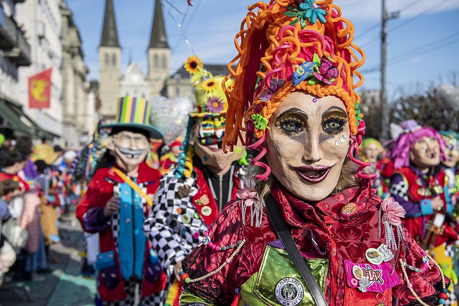 Desfile de carnaval en Lucerna, Suiza