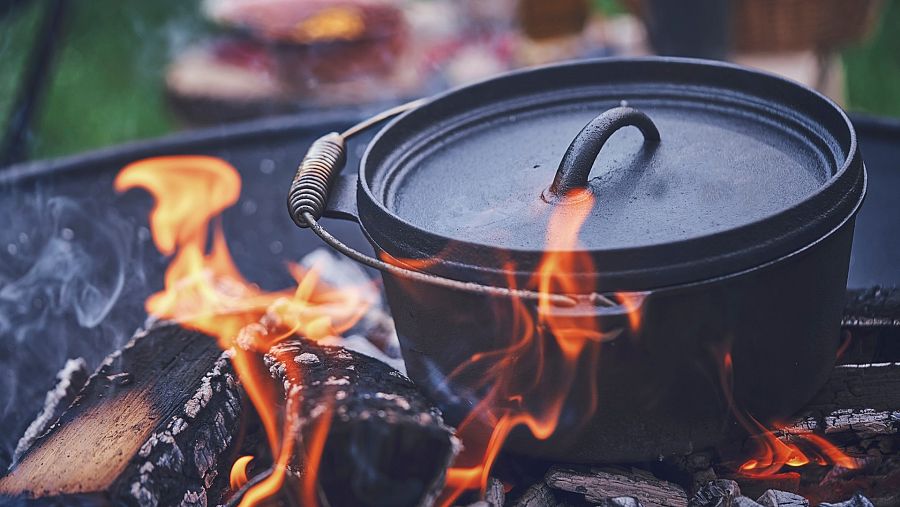 Olla de hierro fundido