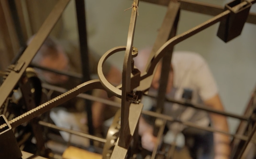 Imagen de un reloj mecánico