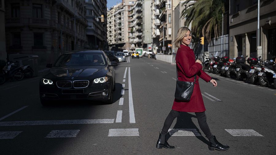 Li agrada més fer entrevistes que ser entrevistada