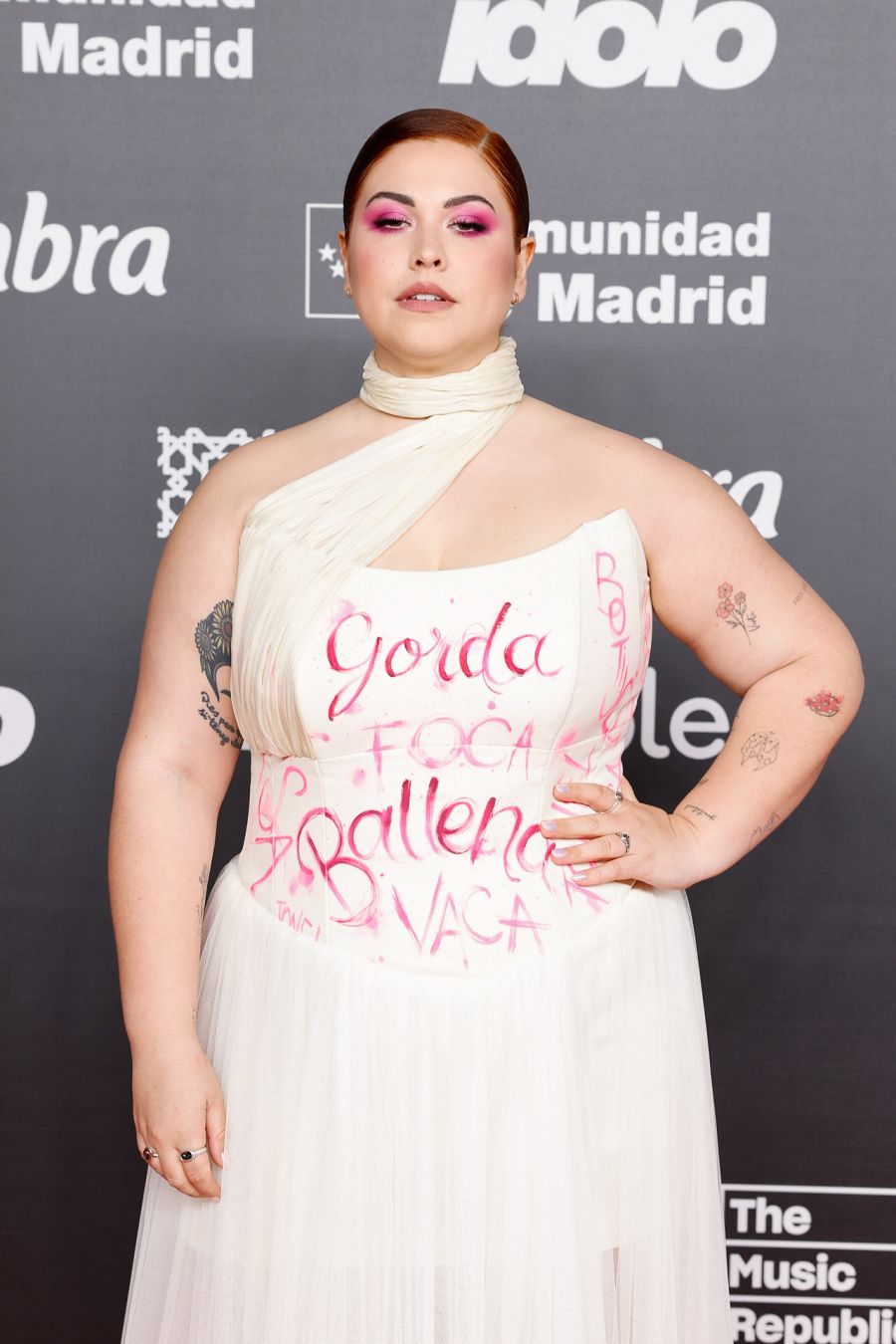 Mara Jiménez en la alfombra roja de los Premios Ídolo
