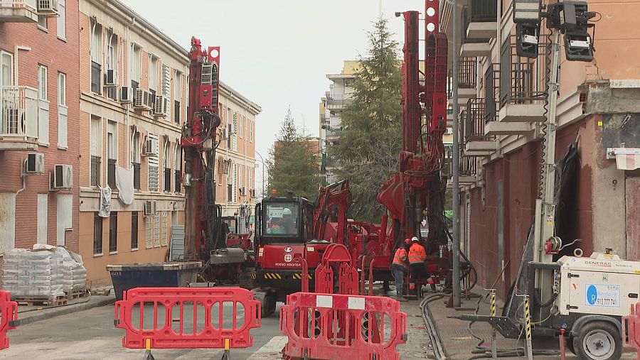 Obras de asentamiento del terreno en la zona cero