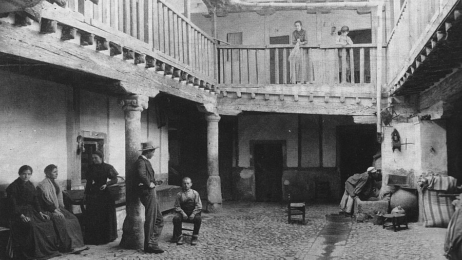 Patio de la Posada de la Sangre, Toledo