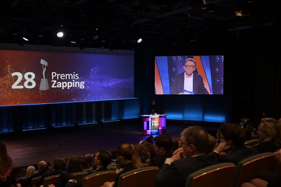 Premis Zapping i el vídeo de Jordi Hurtado a una de les pantalles