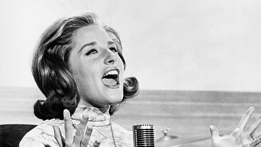La cantante Lesley Gore