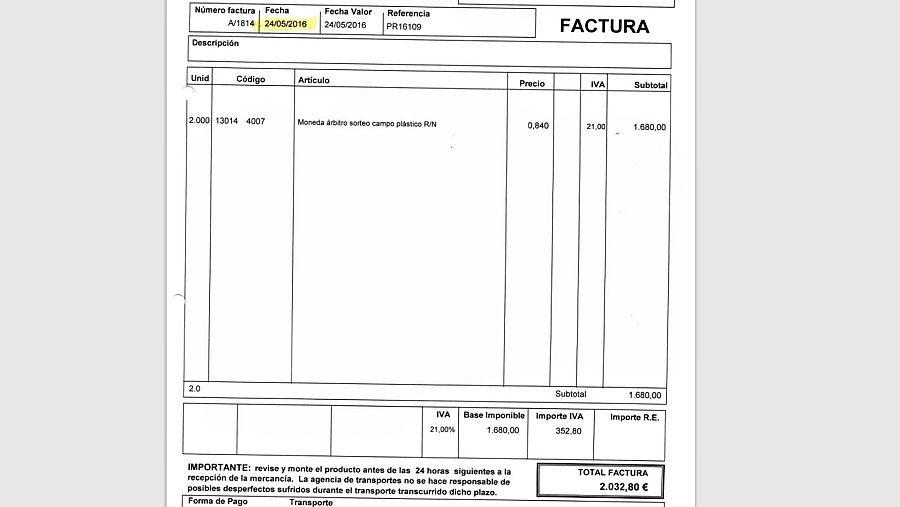 Factura de compra de monedas para los sorteos de campo.