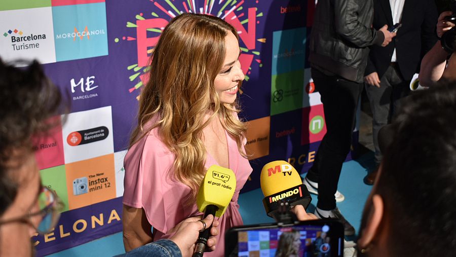 Beth en la Alfombra de la 2ª edición de la Barcelona Eurovision Party