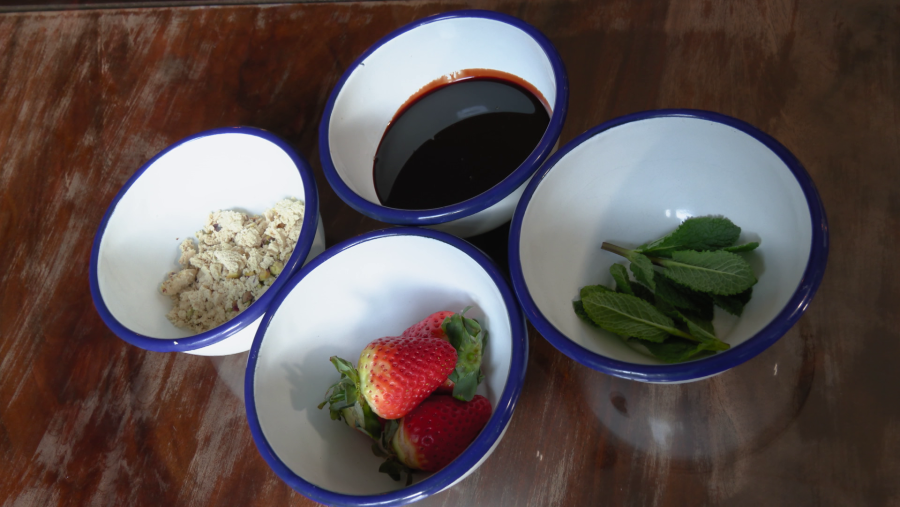 Échale tus toppings favoritos por encima