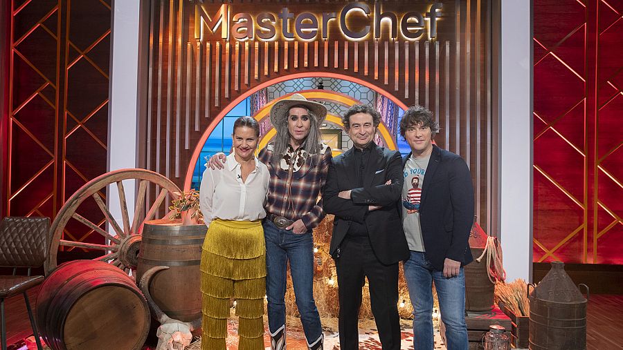Mario Vaquerizo visita el tercer programa 'MasterChef 11' junto a Isabelle Junot