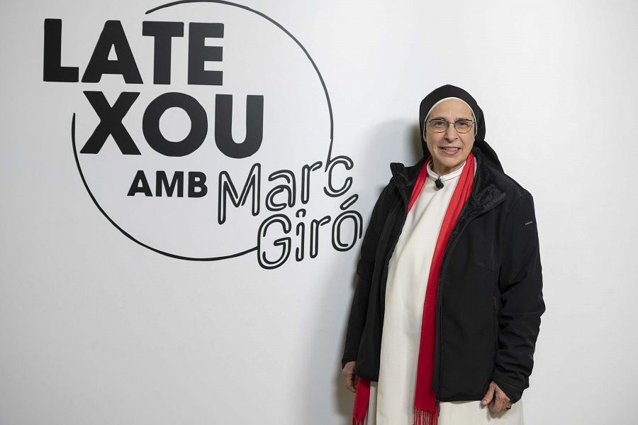 Sor Lucía Caram visita el 'Late Xou amb Marc Giró'