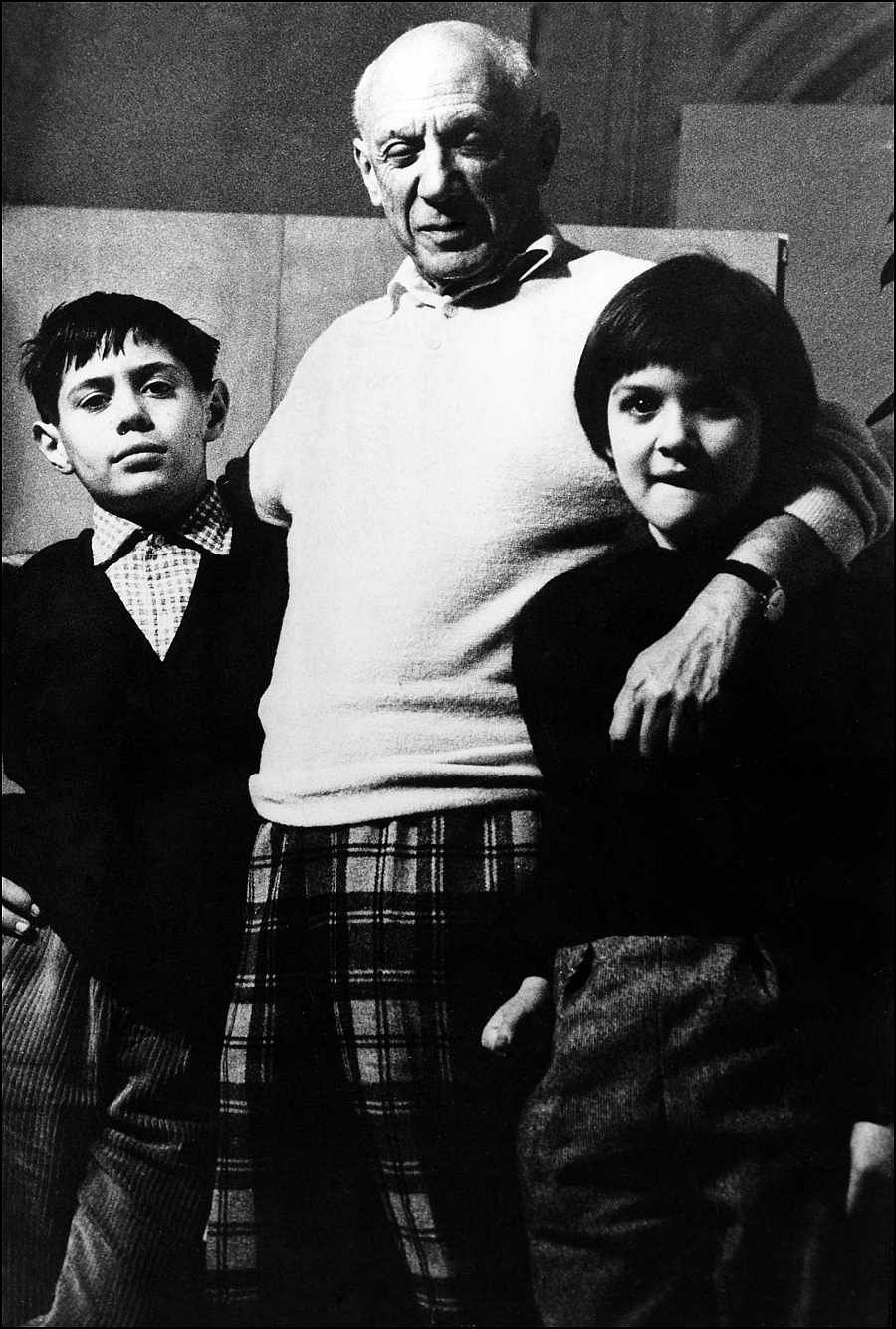 Pablo Picasso amb els seus fills Françoise Gilot y Paloma Picasso