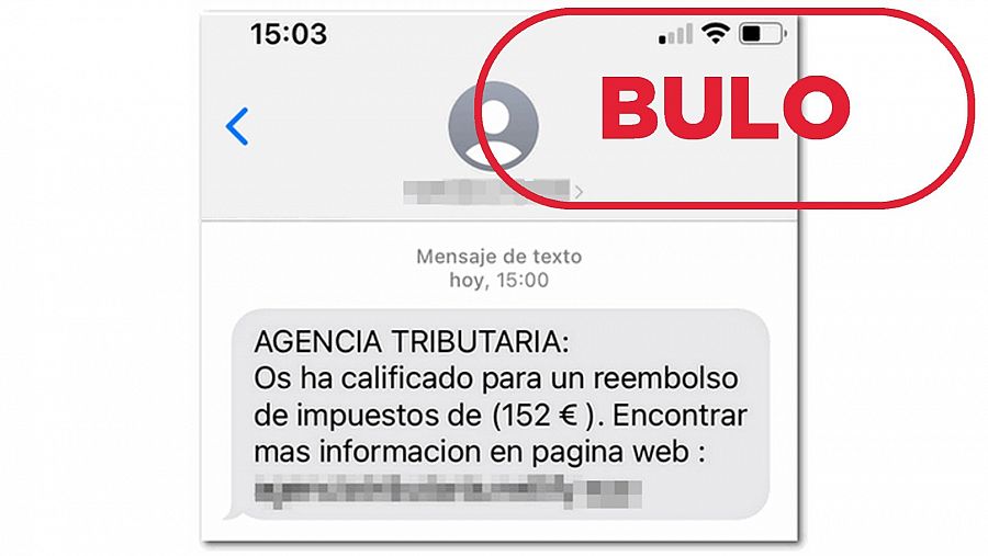 Mensaje SMS fraudulento que suplanta a la Agencia Tributaria. Con el sello bulo en rojo.