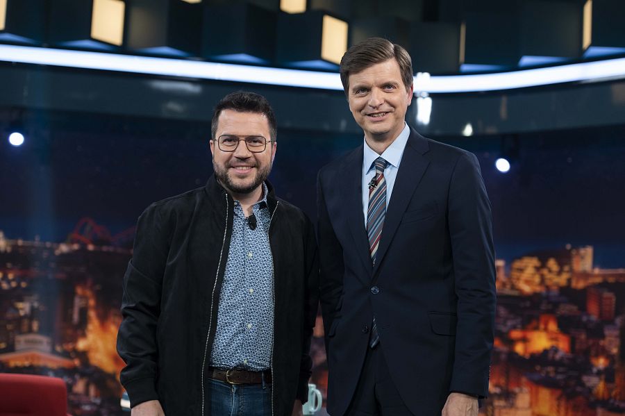 Pere Aragonès descobreix curiositats del càrrec de president de la Generalitat de Catalunya