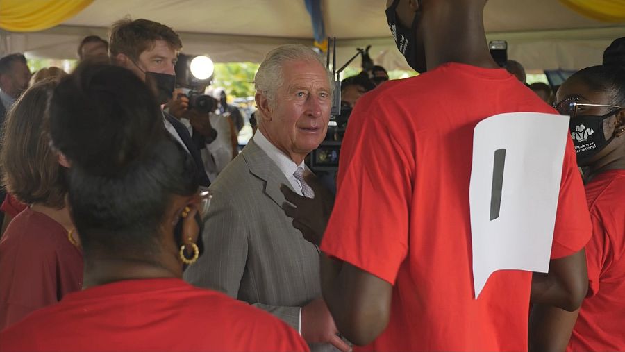 El rey Carlos III visita la fundación Prince's Trust