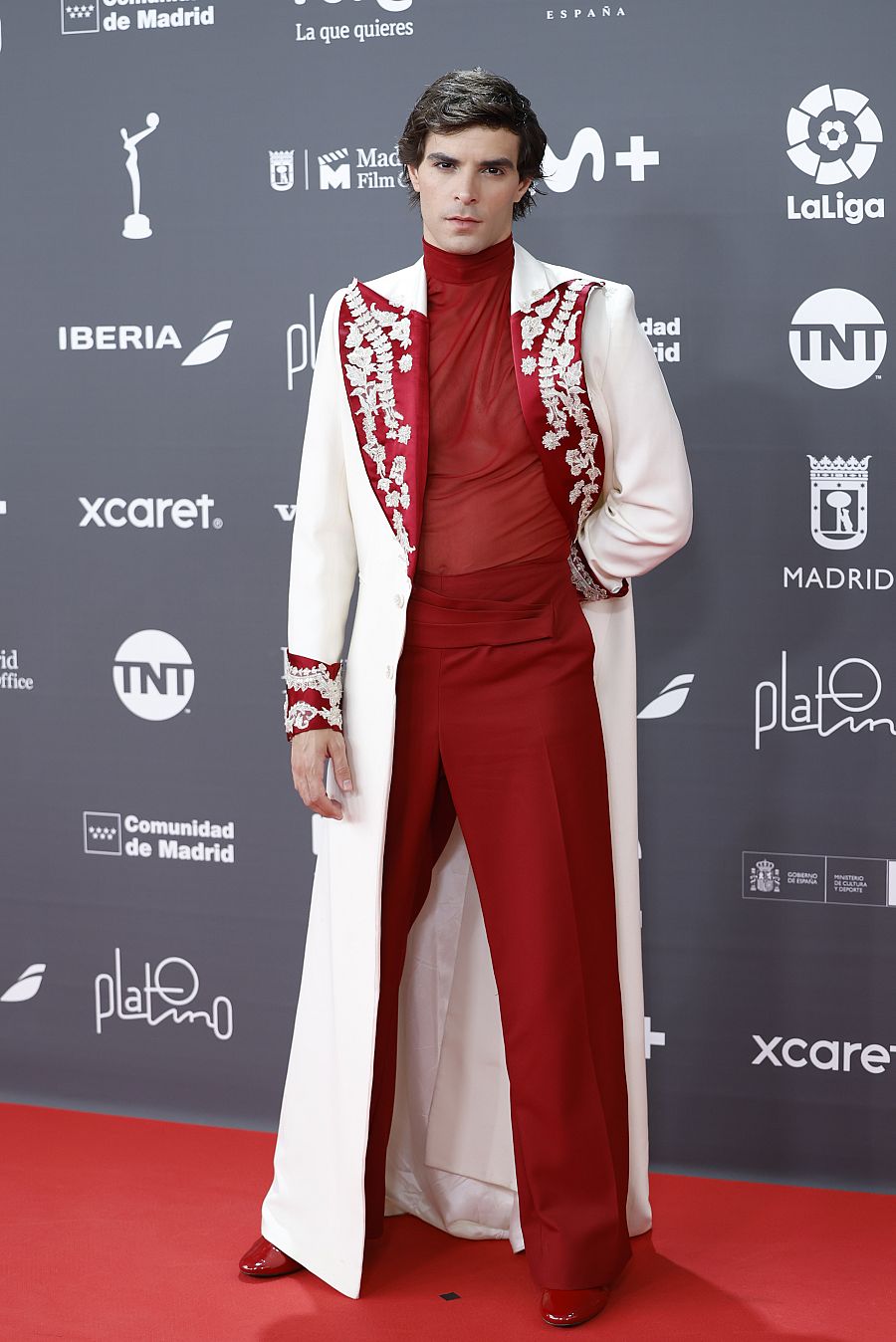 Premios Platino 2023: José Pastor en la alfombra roja
