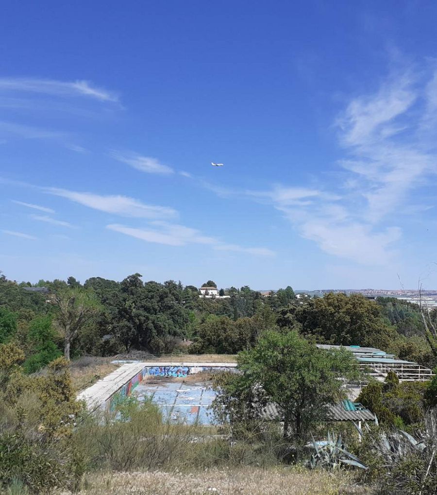 Piscina comunitaria abandonada de Fuente del Fresno