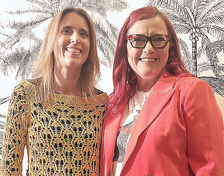 Las científicas Clara Grima y Clara Prats