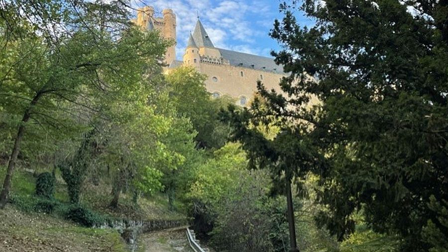 Los jardines del Alcazar de Segovia fueron huertos, en el pasado, donde se cultivaban alimentos que consumían los habitantes de la fortaleza