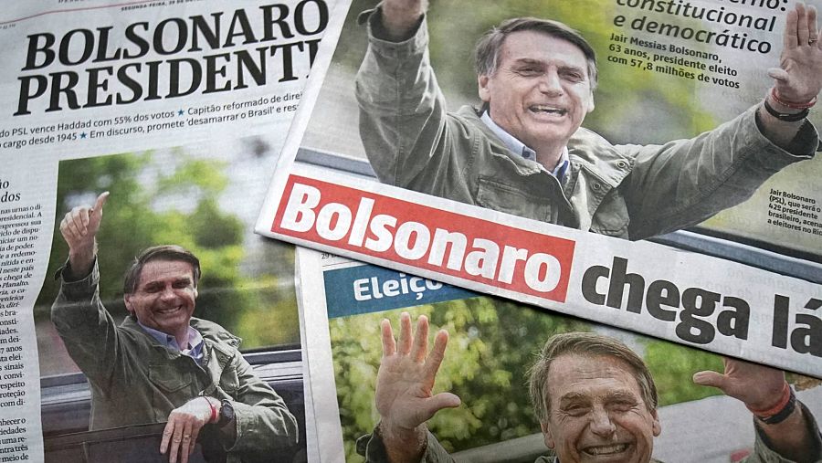 Portadas de periódicos brasileños el día después del triunfo en las urnas del presidente Jair Bolsonaro