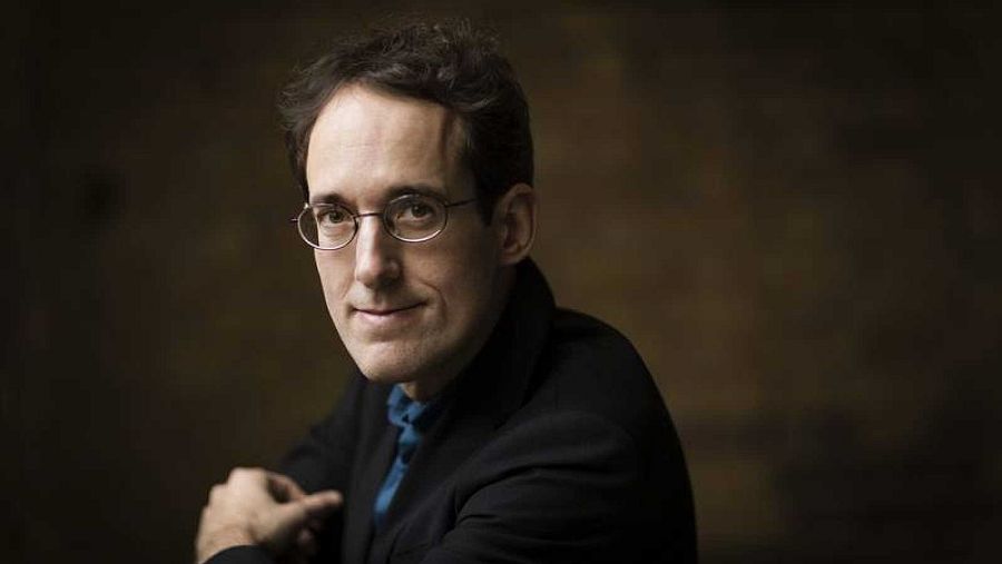 El director Pablo González