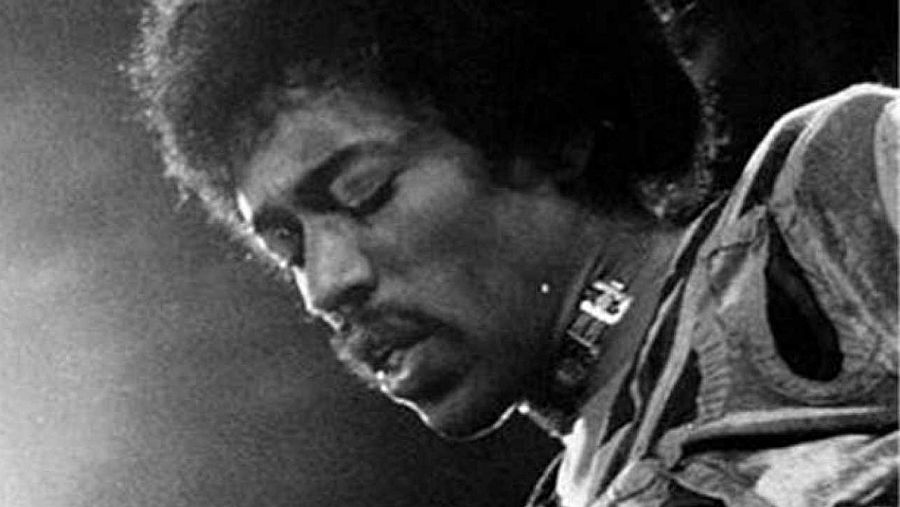 El cantante y guitarrista Jimi Hendrix