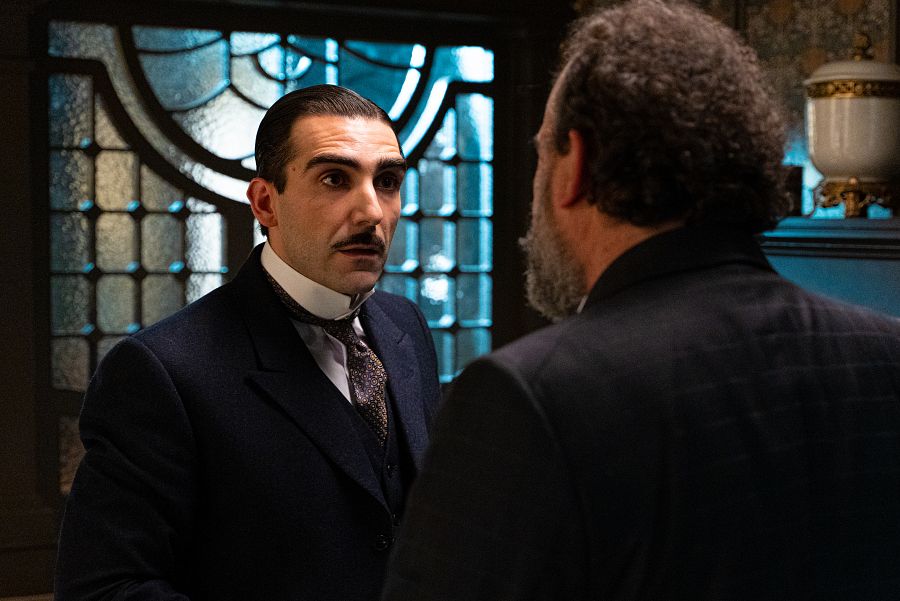 Alonso llama la atención a Lorenzo