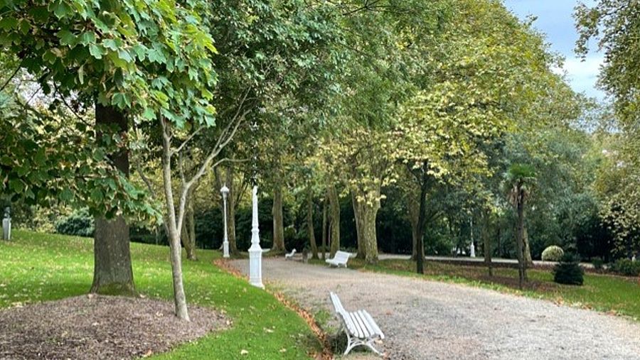 Jardines de Miramar, de estilo paisajista inglés, en la ciudad de San Sebastián