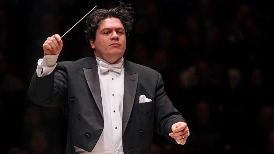   Cristian Macelaru