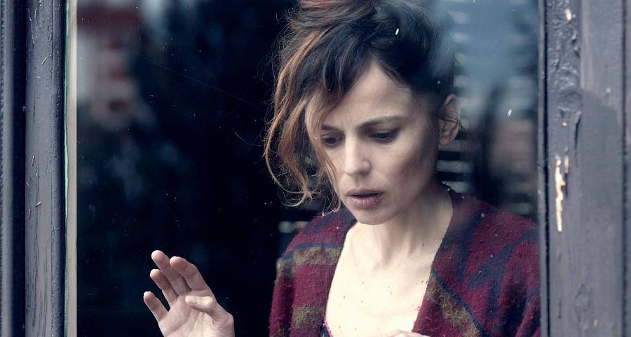 Todos están muertos (2014), con Elena Anaya