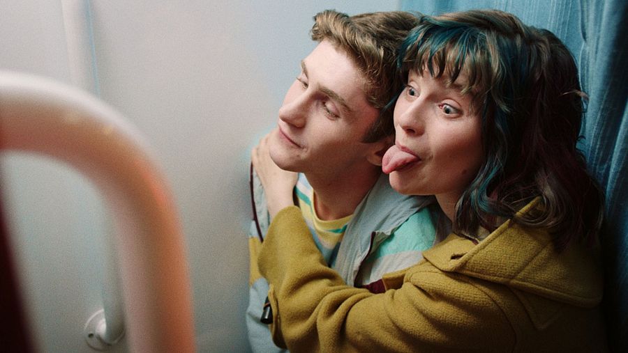 'Dating Amber' (2021) llega a RTVE Play