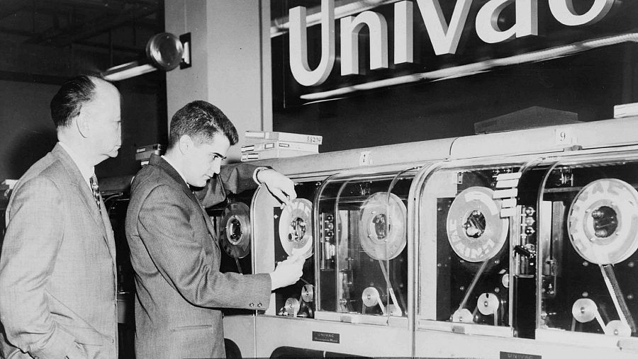 Sala donde estaba ubicado el ordenador UNIVAC 1 en la década de los 50