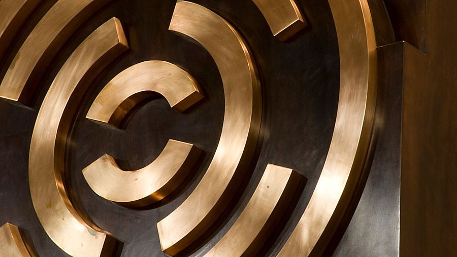 Escultura Pablo Gargallo de las Cortes de Aragón