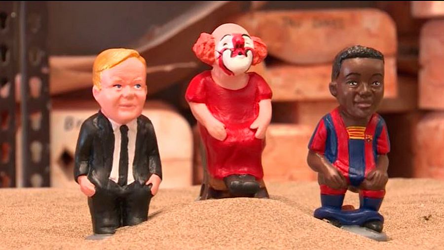 Només els personatges destacats tenen caganer per Nadal: en aquesta imatge, Charlie Rivel entre Ronald Koeman i Ansu Fati, el 2020