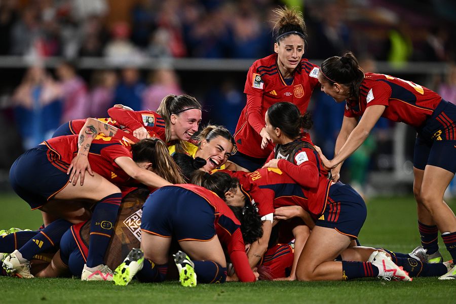 La felicidad de las jugadoras españolas tras el pitido final