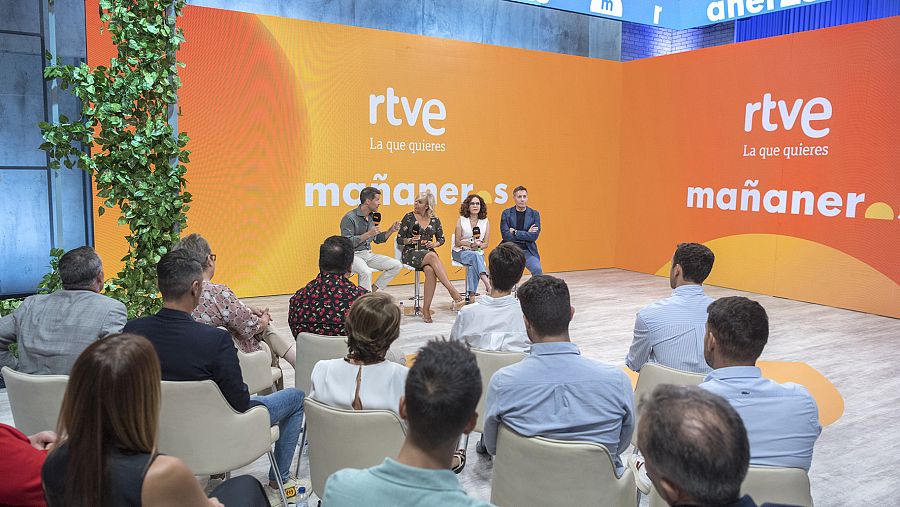 Jaime Cantizano, María Eizaguirre, Maribel Sánchez Maroto y Eduardo Blanco en la presentación de 'Mañaneros'