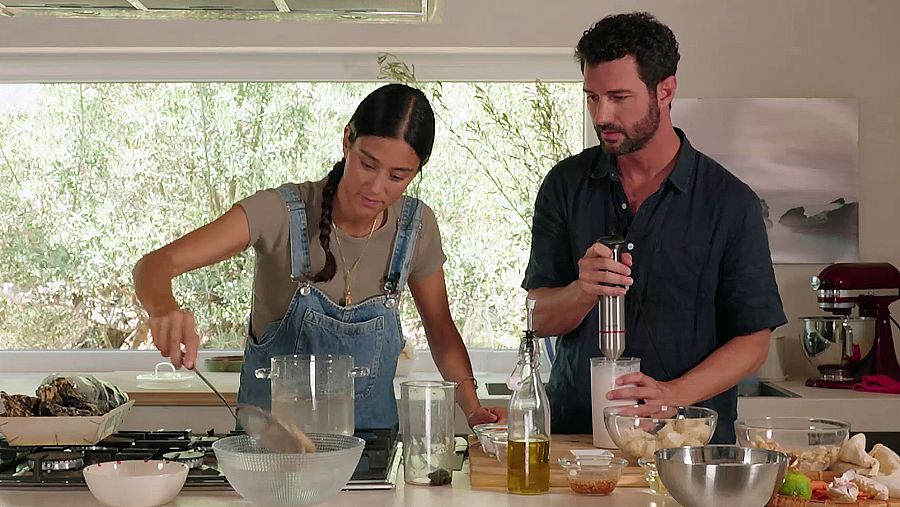María Lo y Eneko cocinan en 