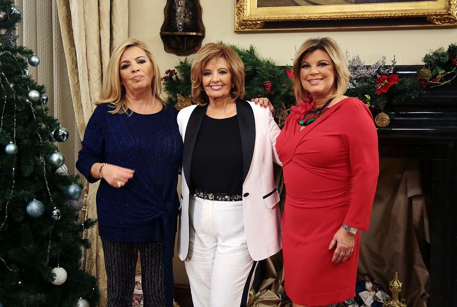 María Teresa Campos junto a sus hijas Carmen Borrego y Terelu Campos