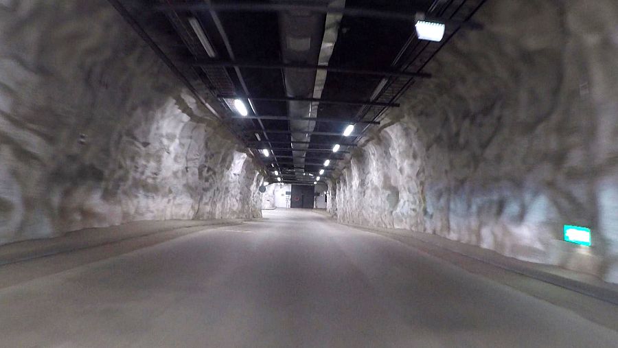 Entrada a un búnker de Helsinki.