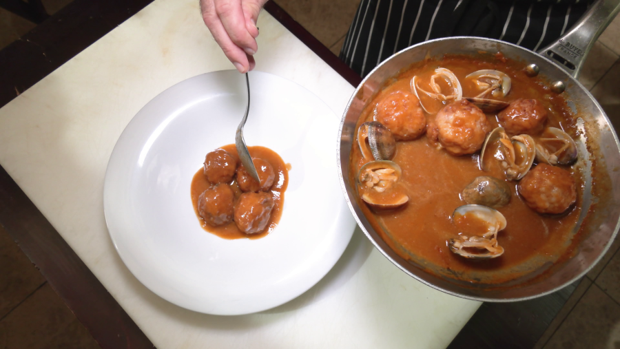 No te olvides del pan para mojar