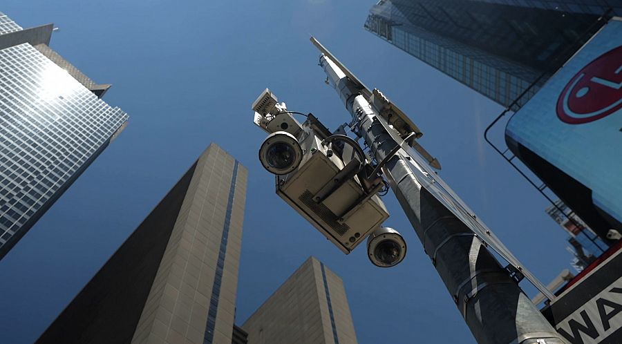Cámaras de vigilancia en ciudad