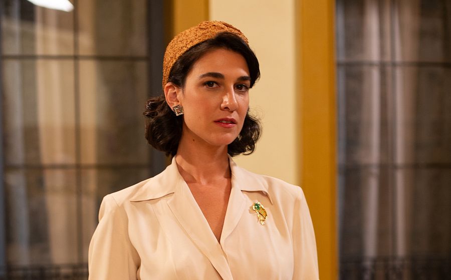 Stéphanie Magnin interpreta a doña Carla