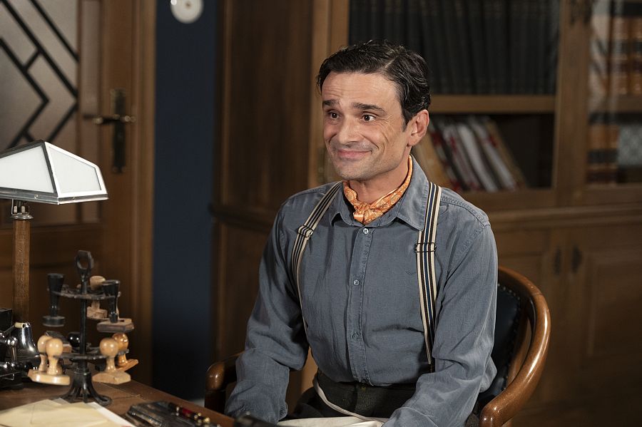 Andrea Fiorillo interpreta a Pietro