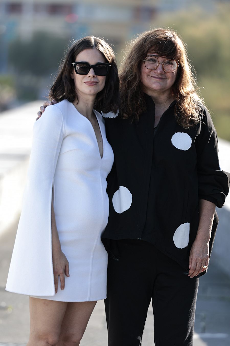 Laia Costa e Isabel Coixet en el SSIFF 71, presentando 'Un amor'