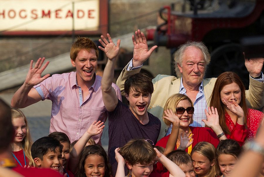 FILE PHOTO: Phelps, Radcliffe, Gambon and Wright from the 